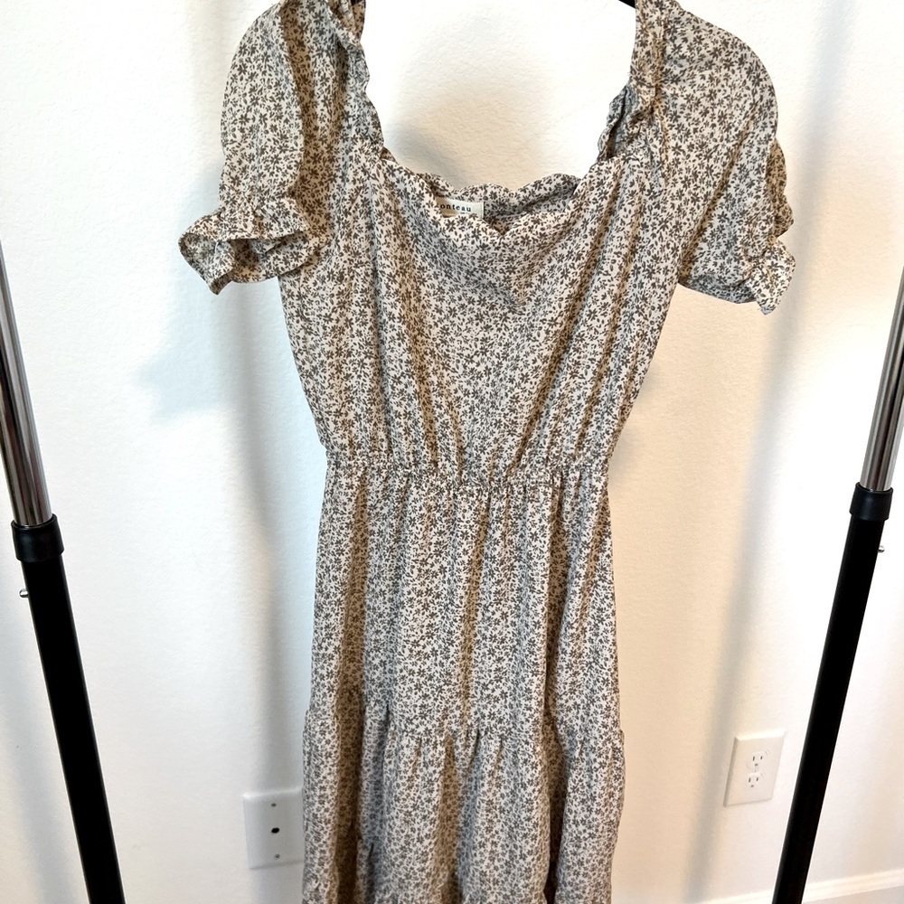 𝅺monteau Women’s Beige‎ Dress Size XS